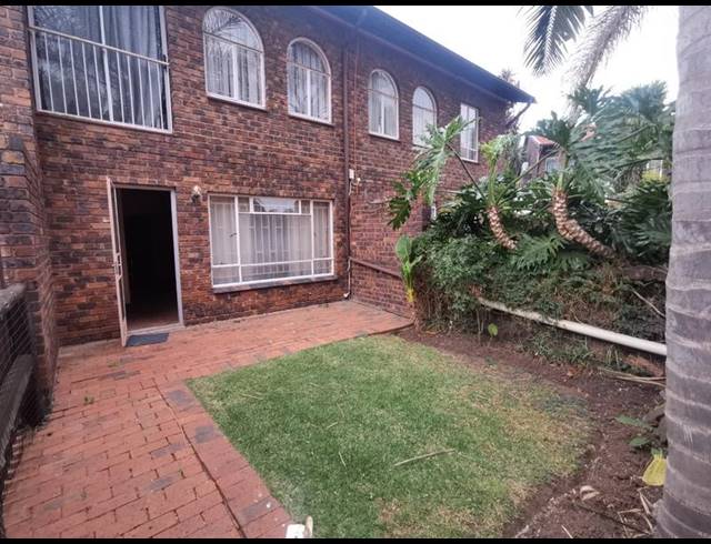 2 BEDROOM DUPLEX FOR SALE IN DAYANGLEN